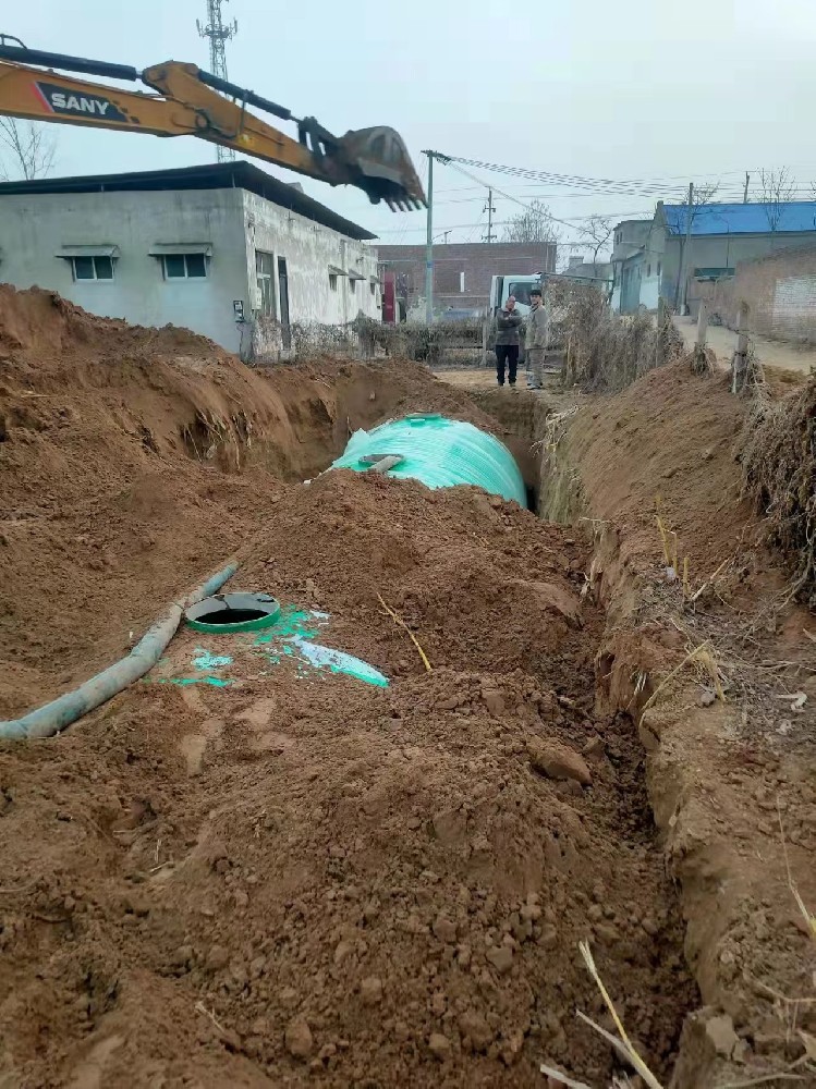 玻璃钢化粪池开挖工序